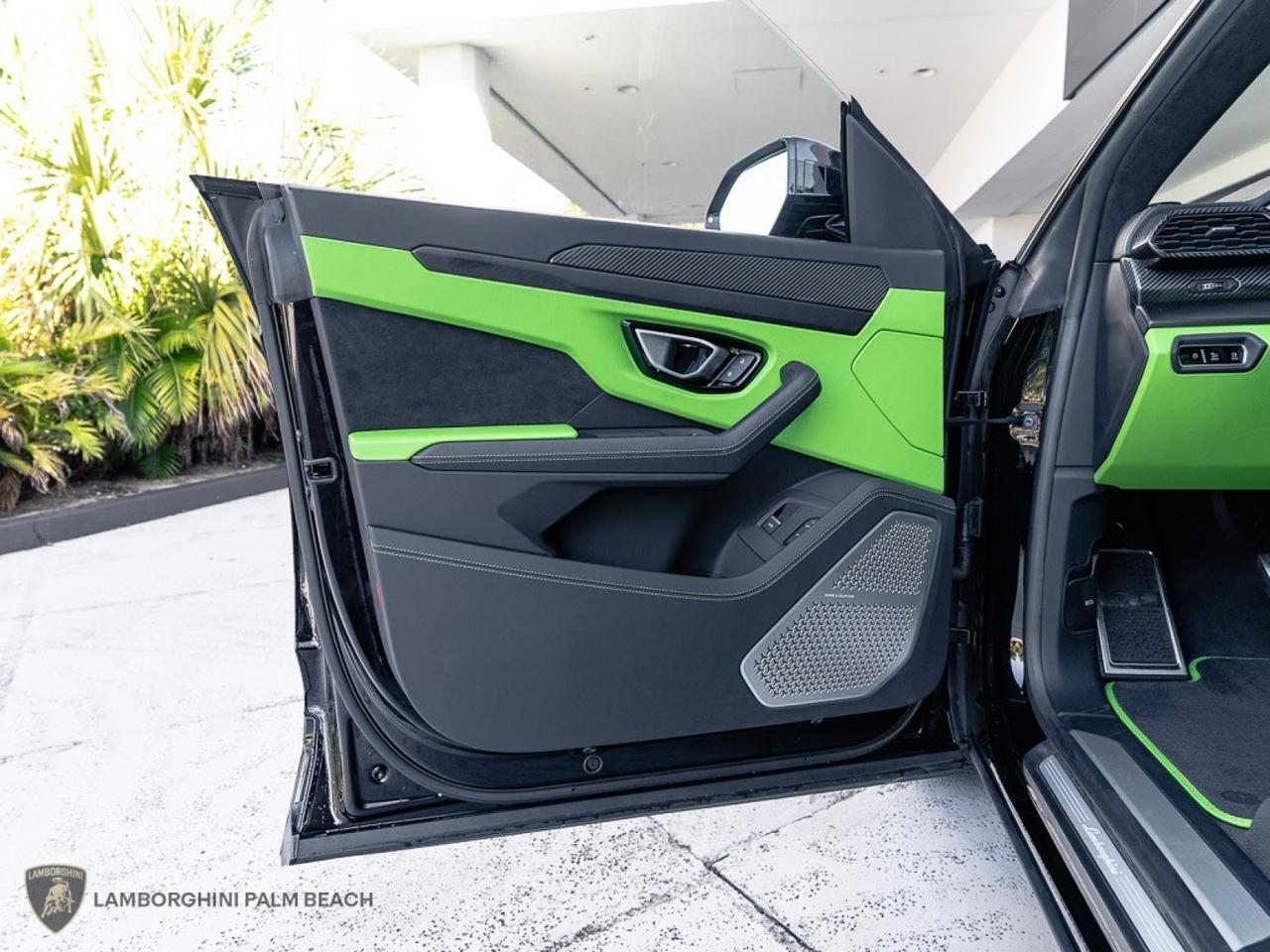 2022 Lamborghini Urus West Palm Beach FL