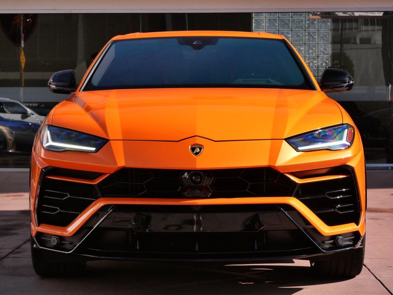 2022 Lamborghini Urus Base Base Lawrence KS
