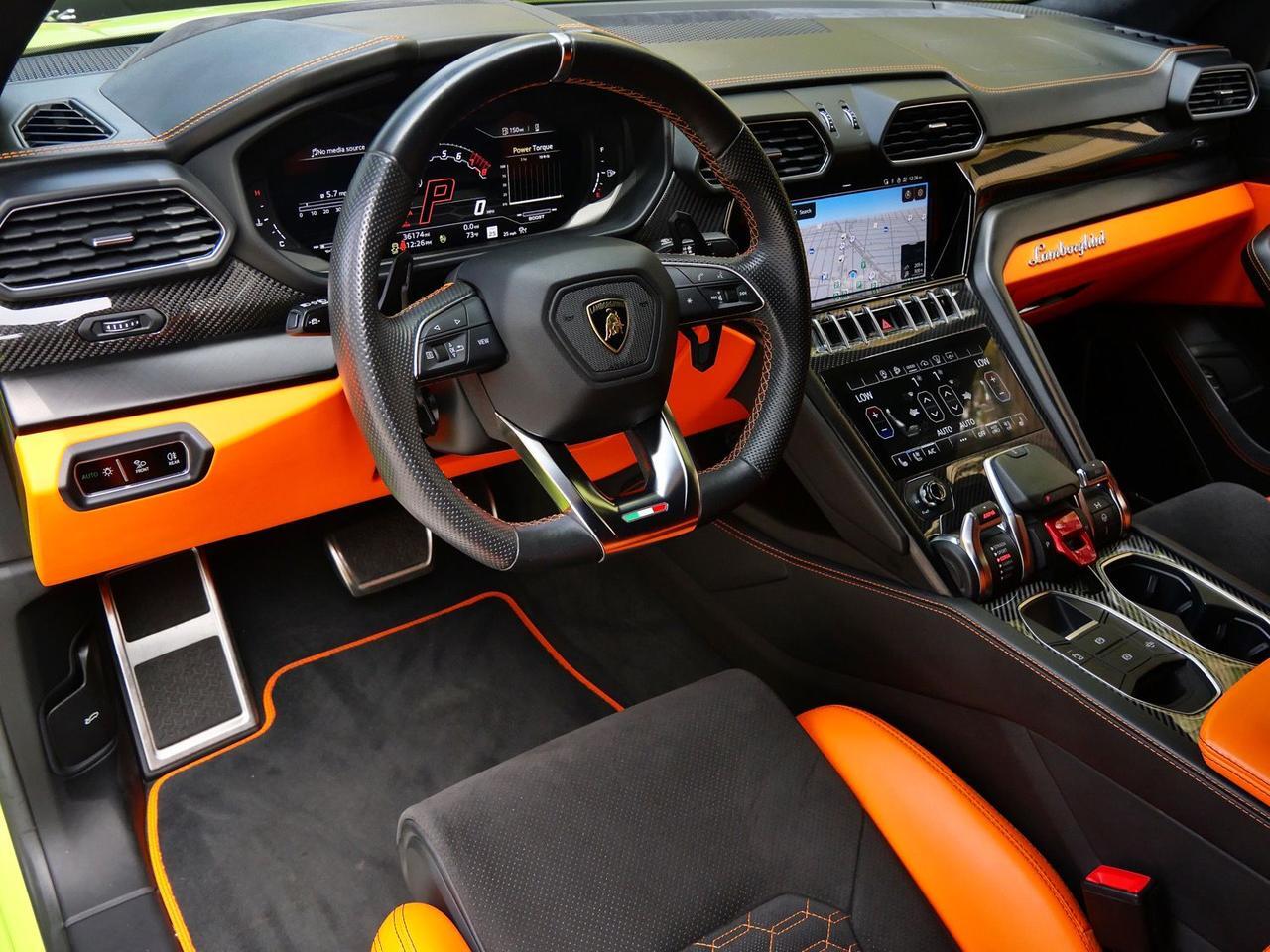 2022 Lamborghini Urus Base Base Lawrence KS