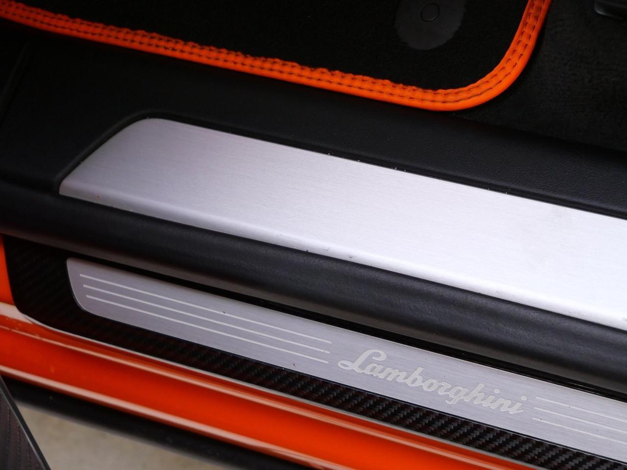 2022 Lamborghini Urus Base Base Lawrence KS