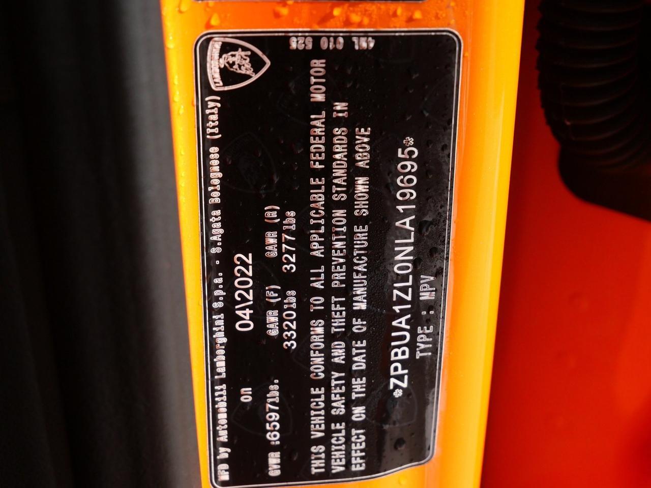 2022 Lamborghini Urus Base Base Lawrence KS