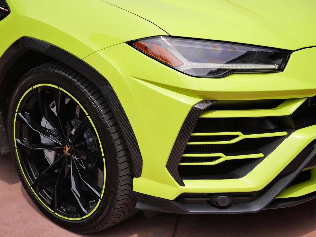 2022 Lamborghini Urus Base Base Lawrence KS