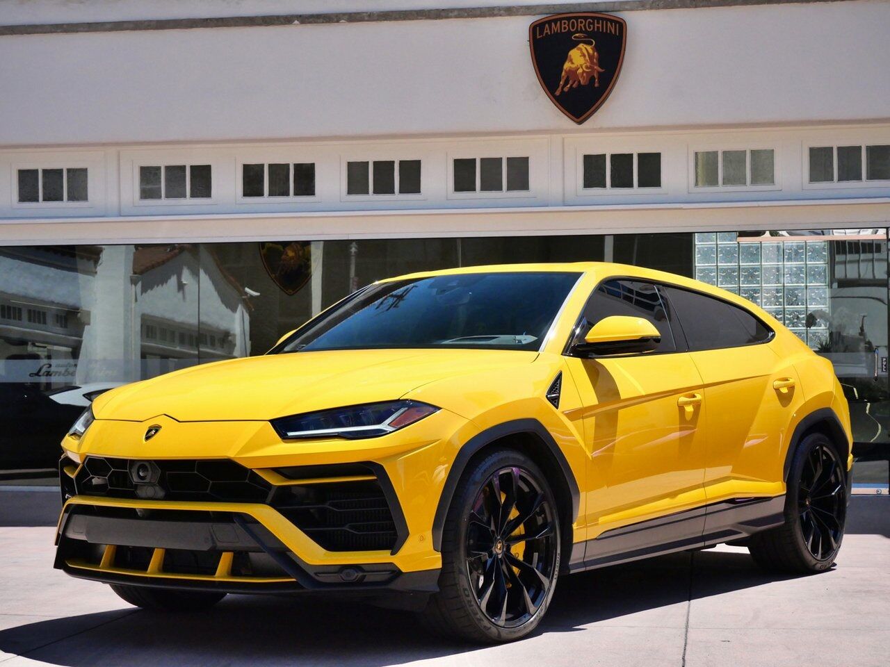 2022 Lamborghini Urus Base Base Lawrence KS