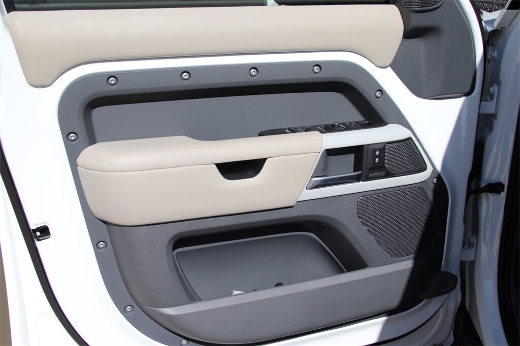 2022 Land Rover Defender 110 X-Dynamic HSE Livermore CA