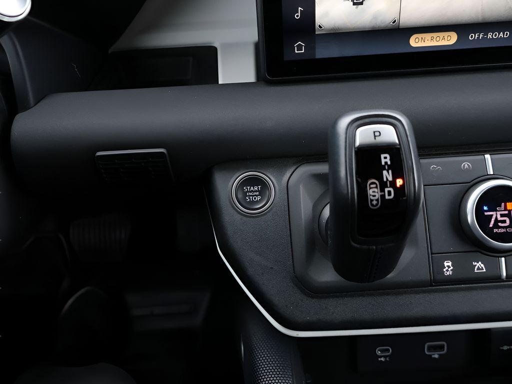 2022 Land Rover Defender 110 X-Dynamic SE San Clemente CA