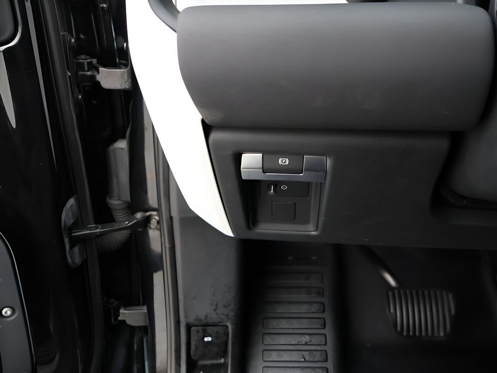 2022 Land Rover Defender 110 X-Dynamic SE San Clemente CA