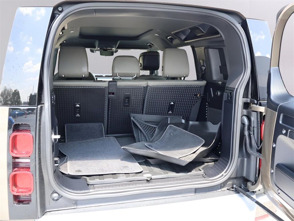 2022 Land Rover Defender 110 XS Edition San Clemente CA