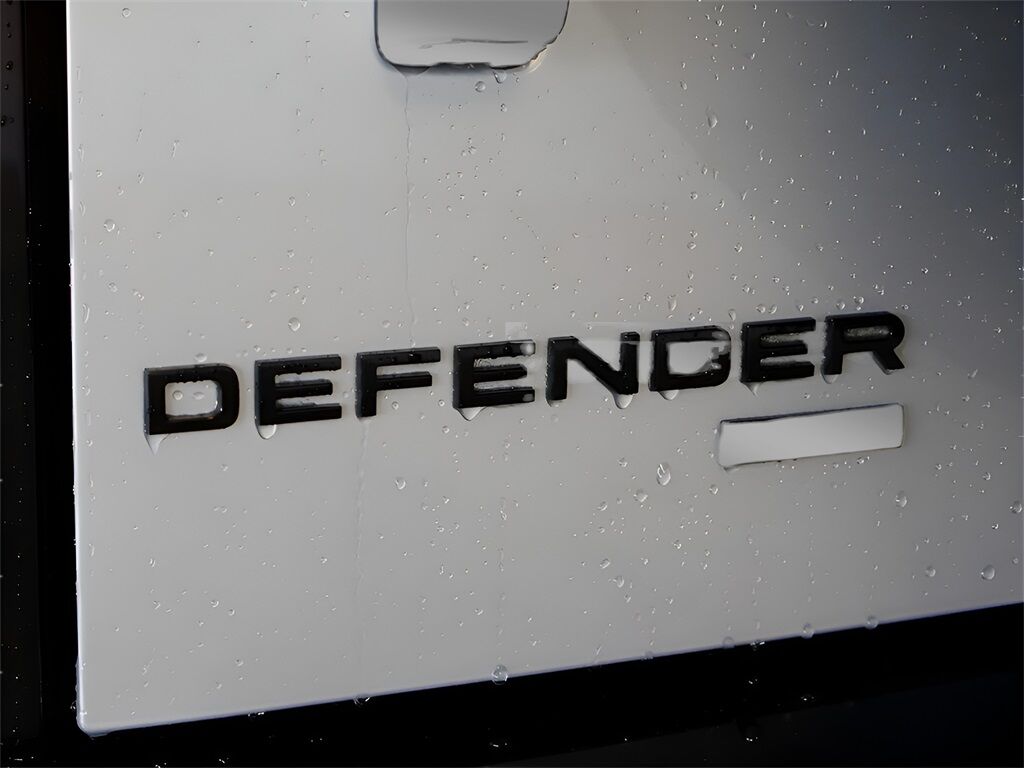 2022 Land Rover Defender 90 X-Dynamic HSE San Clemente CA