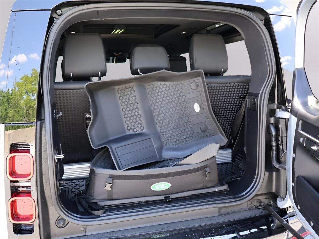 2022 Land Rover Defender 90 X-Dynamic HSE San Clemente CA