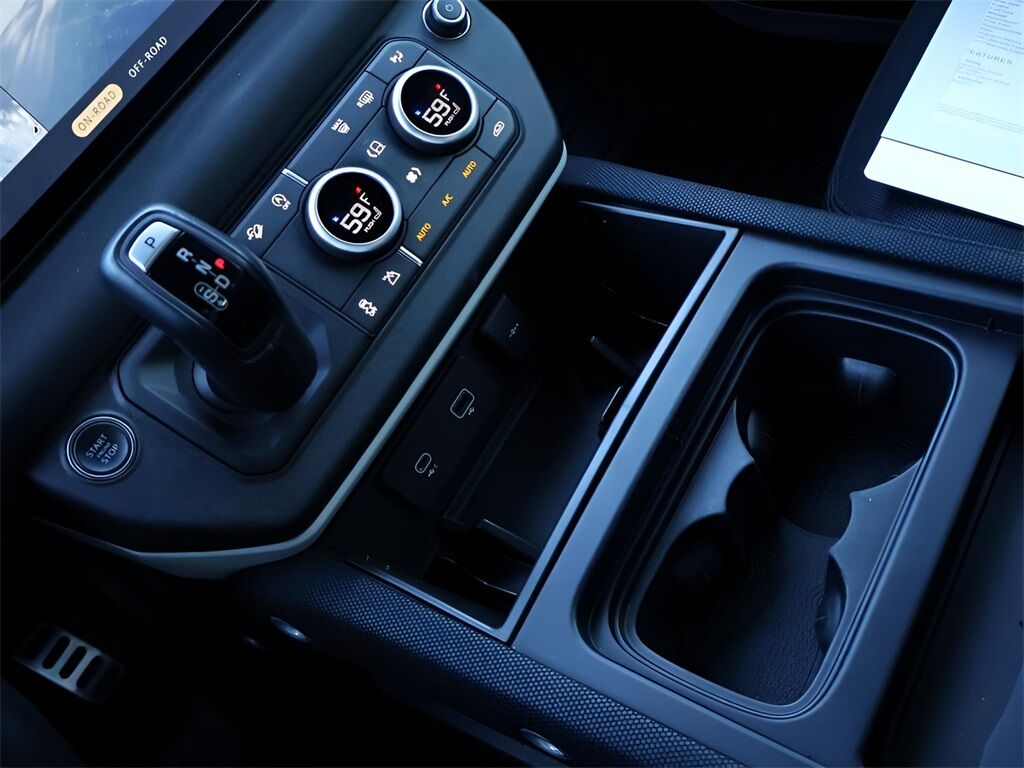 2022 Land Rover Defender 90 X-Dynamic S San Clemente CA