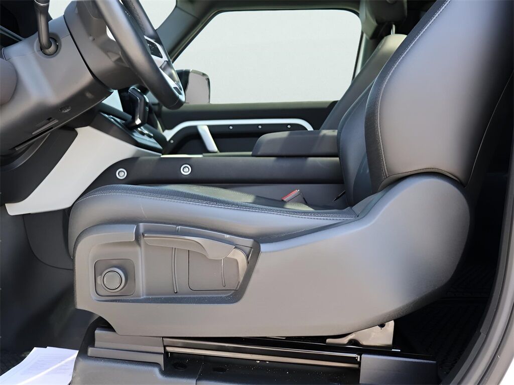 2022 Land Rover Defender 90 X-Dynamic S San Clemente CA
