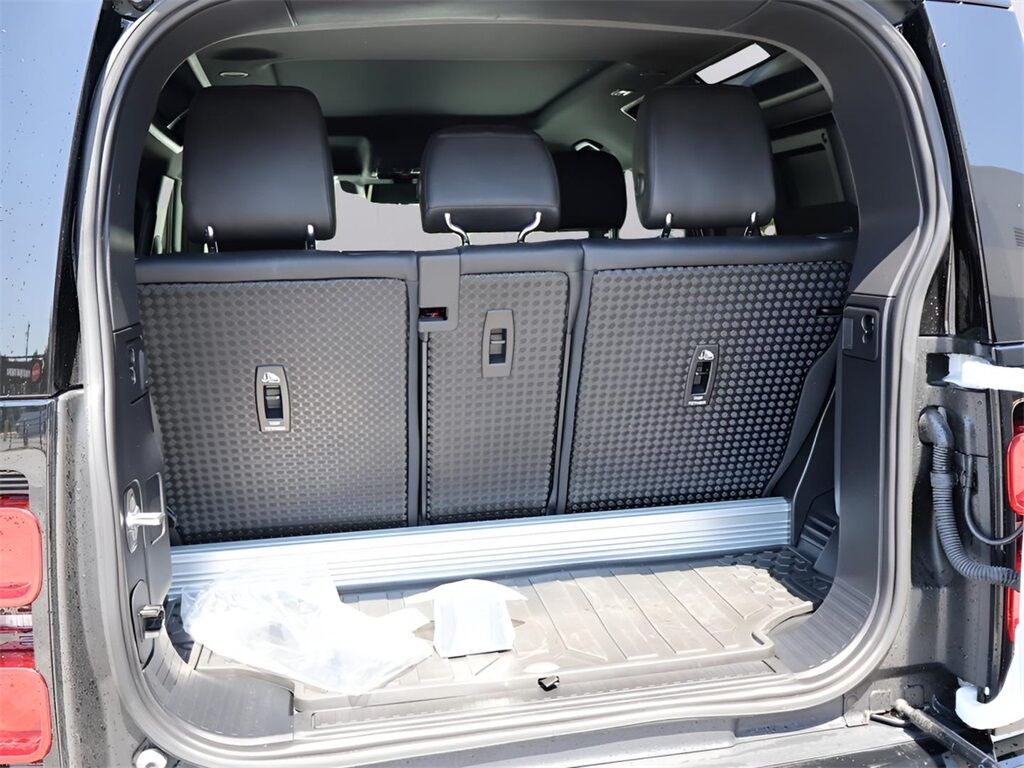 2022 Land Rover Defender 90 X-Dynamic S San Clemente CA
