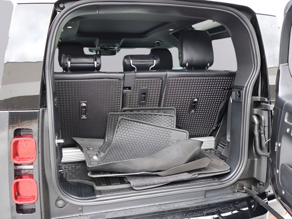 2022 Land Rover Defender 90 X-Dynamic S San Clemente CA