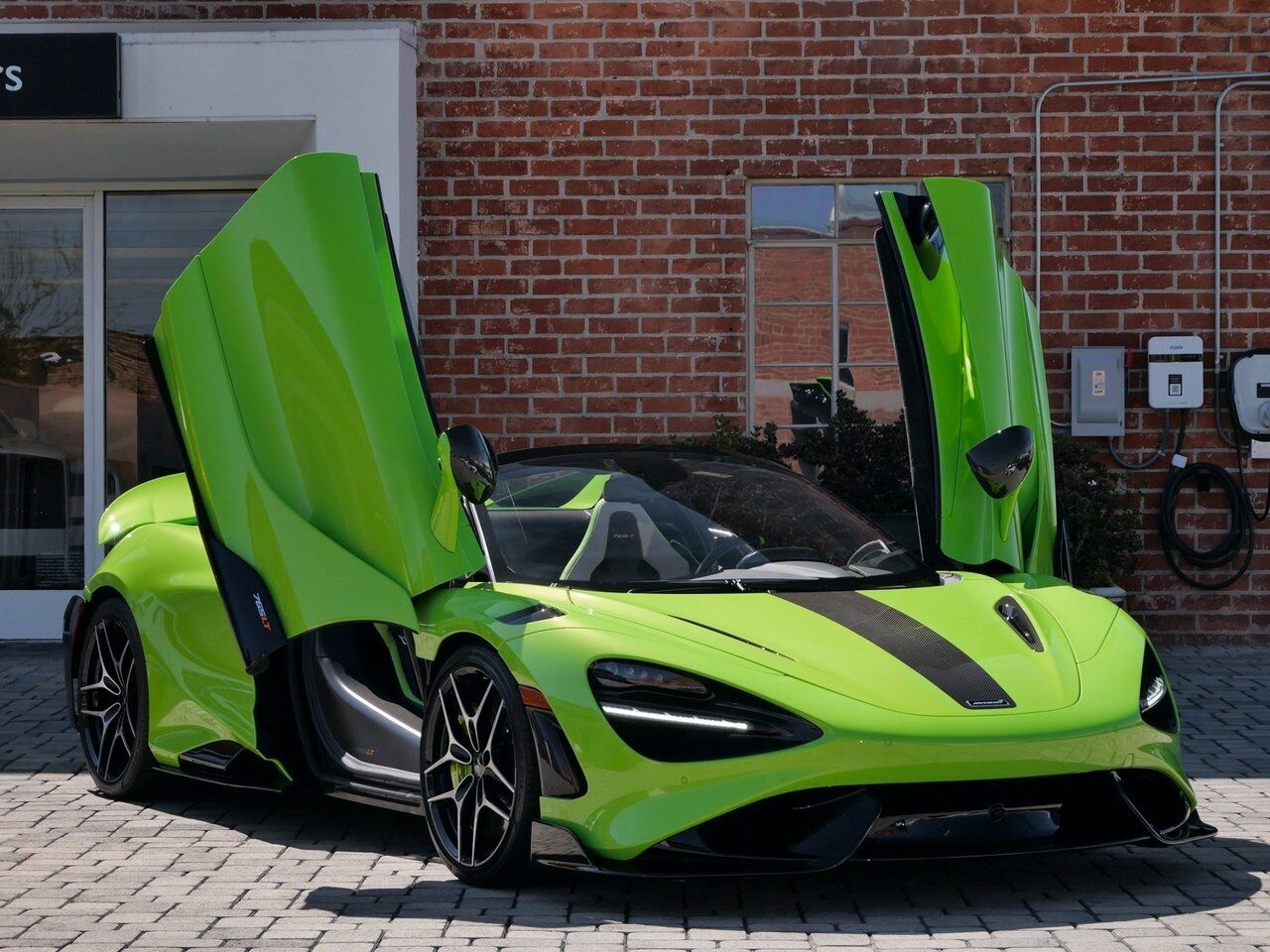 2022 McLaren 765LT Lawrence KS