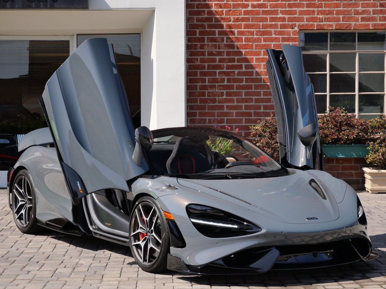 2022 McLaren 765LT Lawrence KS