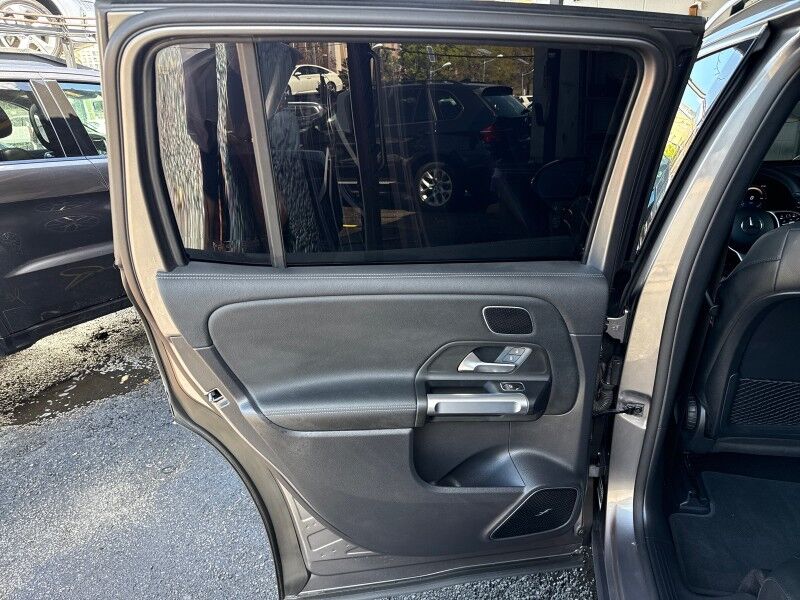 2022 Mercedes-Benz EQB EQB 300 4MATIC SUV Arlington VA