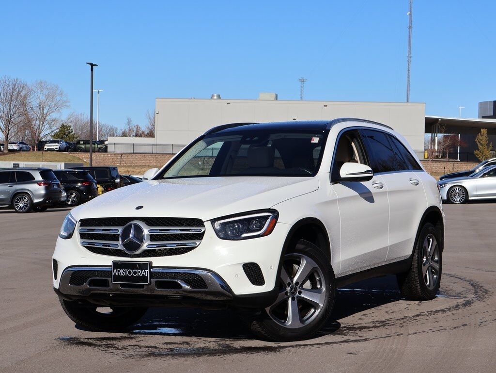 2022 Mercedes-Benz GLC