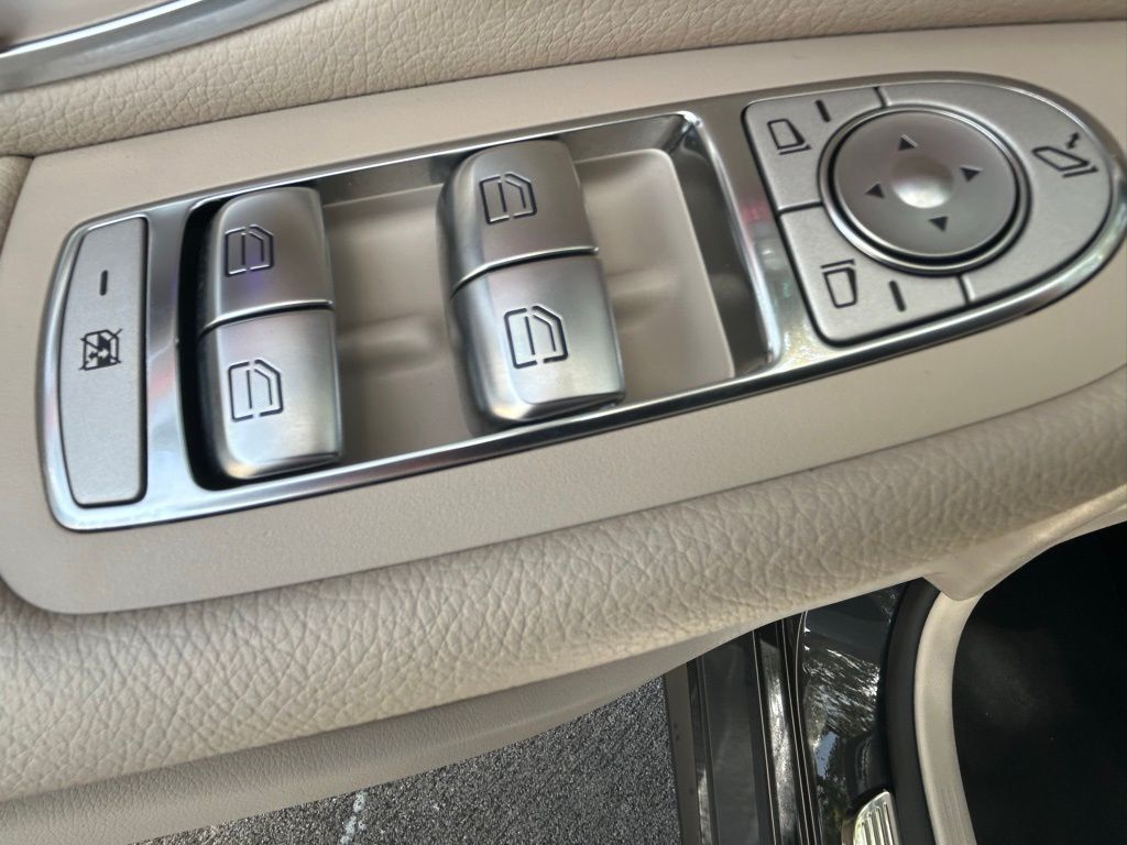 2022 Mercedes-Benz GLC GLC 300 Tampa FL