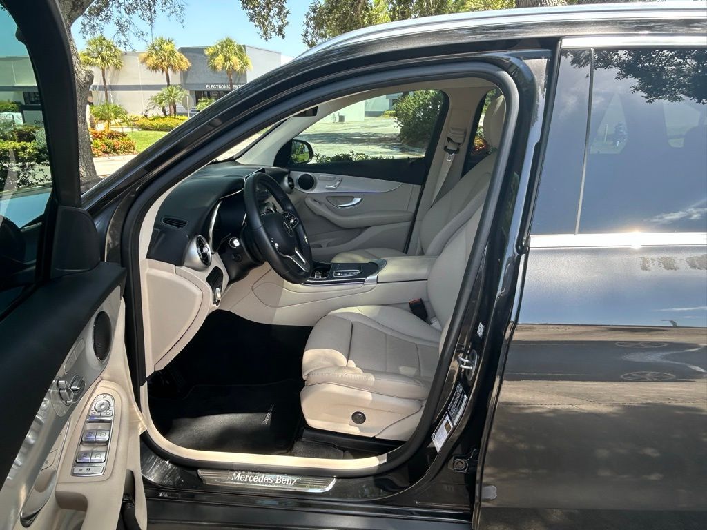 2022 Mercedes-Benz GLC GLC 300 Tampa FL