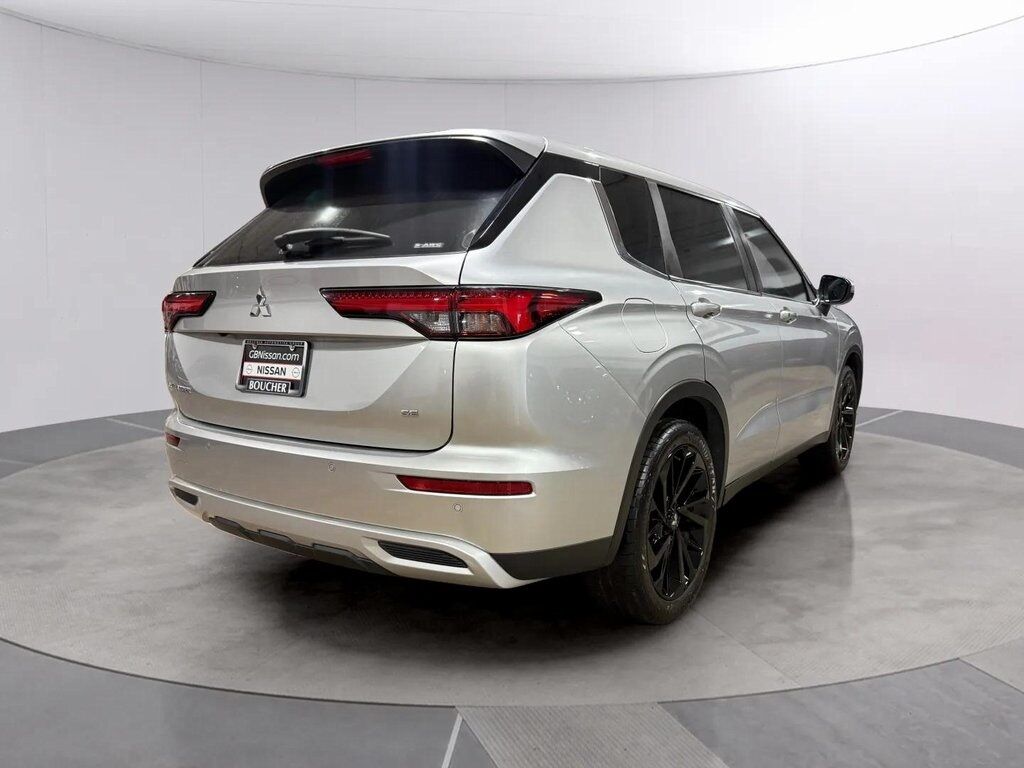 2022 Mitsubishi Outlander SE w/Tech Pkg San Clemente CA