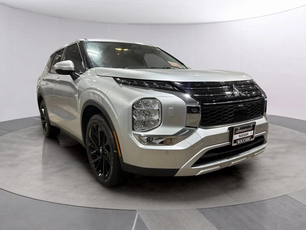 2022 Mitsubishi Outlander SE w/Tech Pkg San Clemente CA