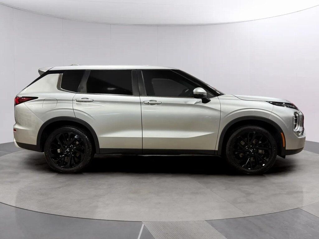 2022 Mitsubishi Outlander SE w/Tech Pkg San Clemente CA