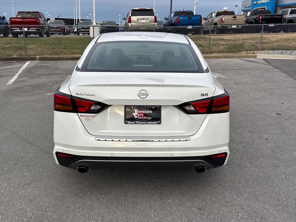 2022 Nissan Altima 2.5 SR Johnson City TN 2022 Nissan Altima 2.5 SR Johnson City TN