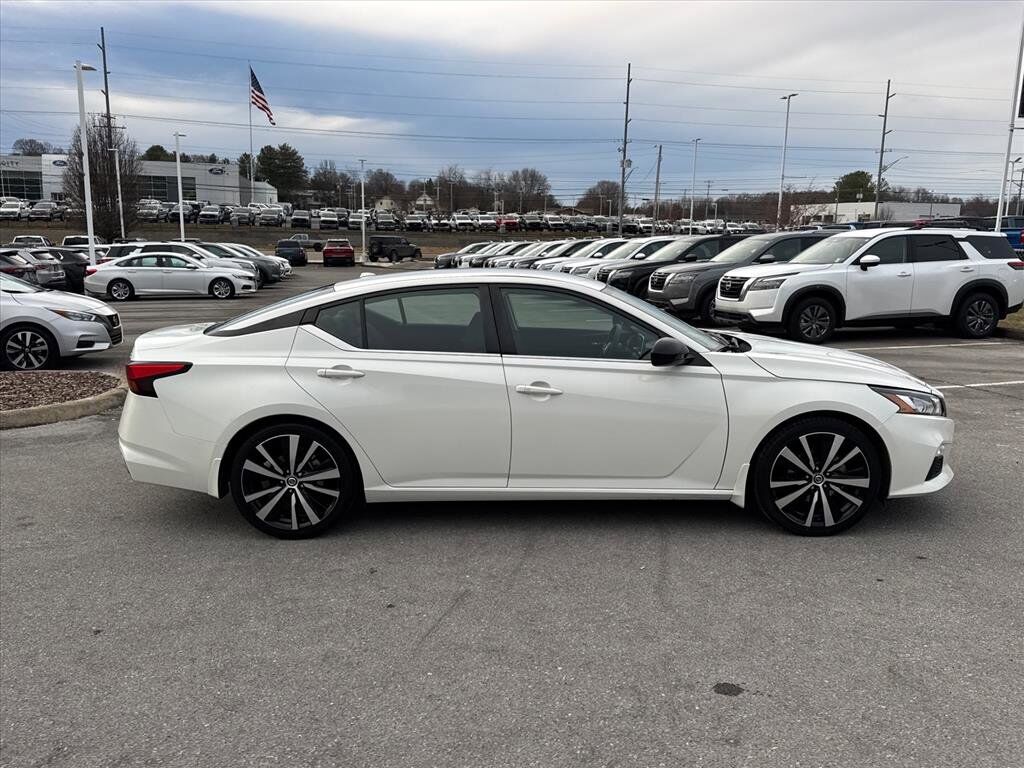 2022 Nissan Altima 2.5 SR Johnson City TN 2022 Nissan Altima 2.5 SR Johnson City TN