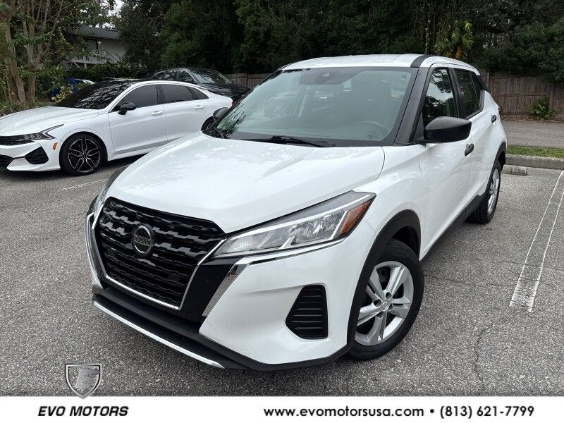 2022 Nissan Kicks S