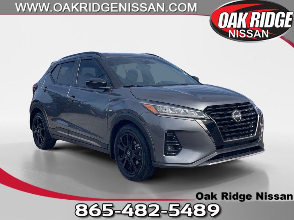 2022 Nissan Kicks SR 2022 Nissan Kicks SR