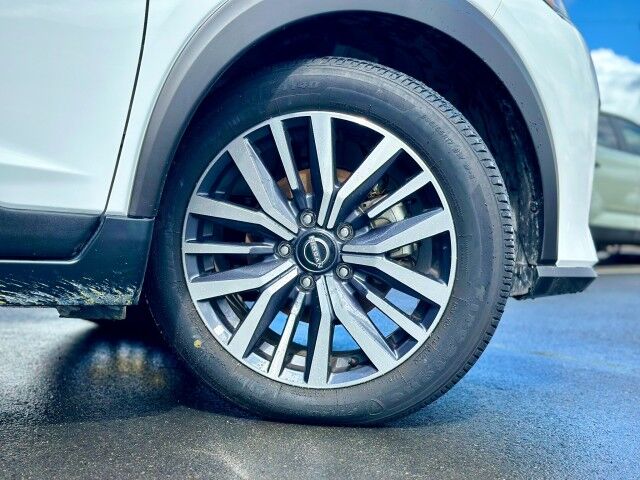 2022 Nissan Kicks SV