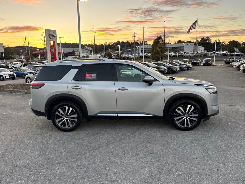2022 Nissan Pathfinder Platinum Johnson City TN 2022 Nissan Pathfinder Platinum Johnson City TN