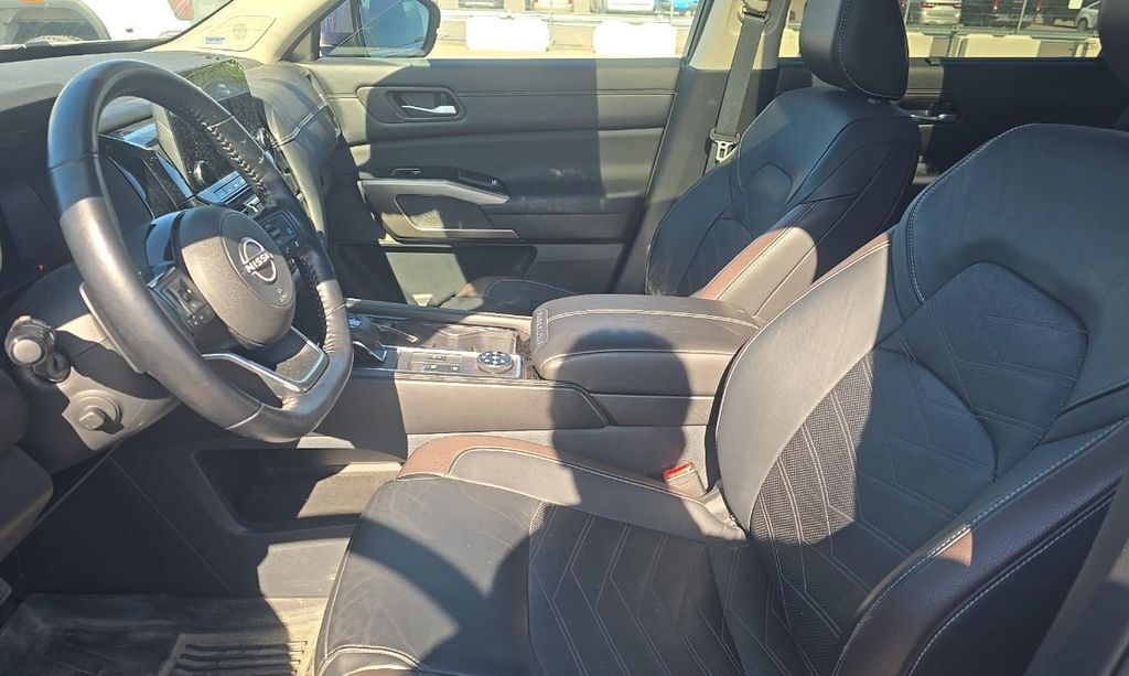2022 Nissan Pathfinder Platinum San Clemente CA