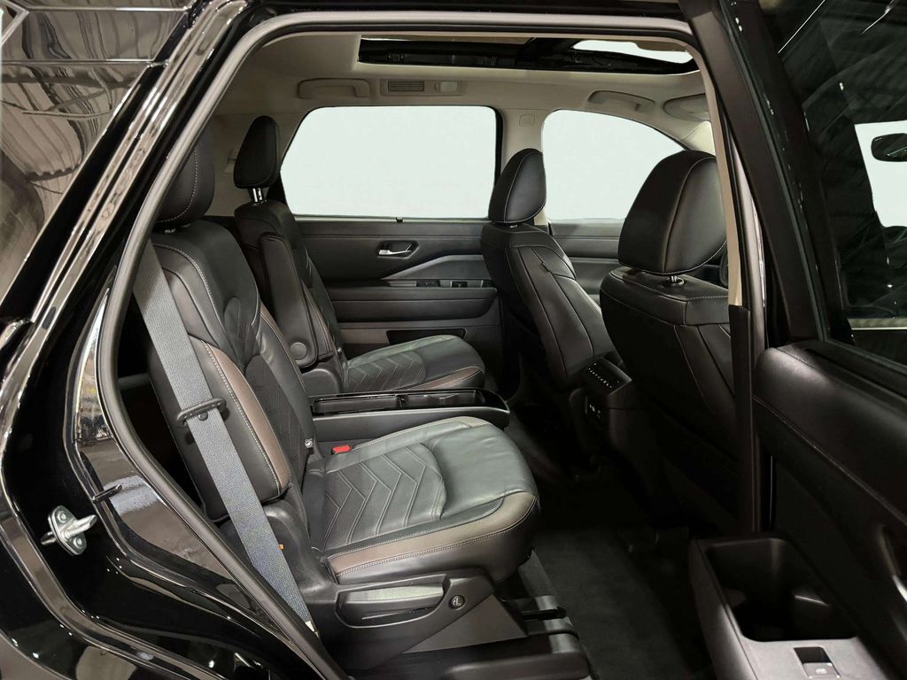 2022 Nissan Pathfinder Platinum San Clemente CA