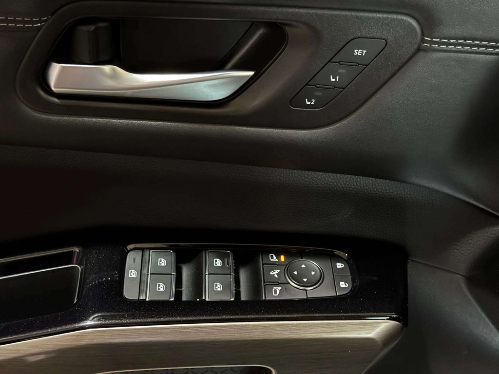 2022 Nissan Pathfinder Platinum San Clemente CA