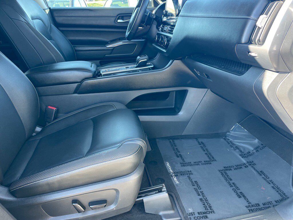 2022 Nissan Pathfinder SL Oak Ridge TN 2022 Nissan Pathfinder SL Oak Ridge TN