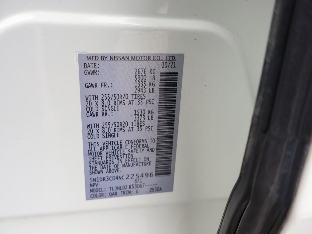 2022 Nissan Pathfinder SL