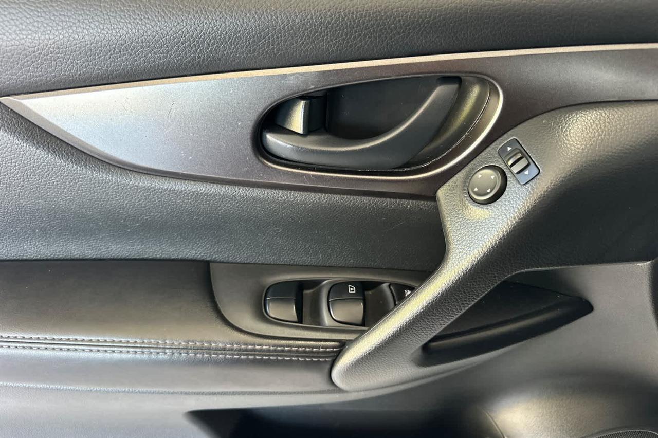 2022 Nissan Rogue Sport S Roseville CA