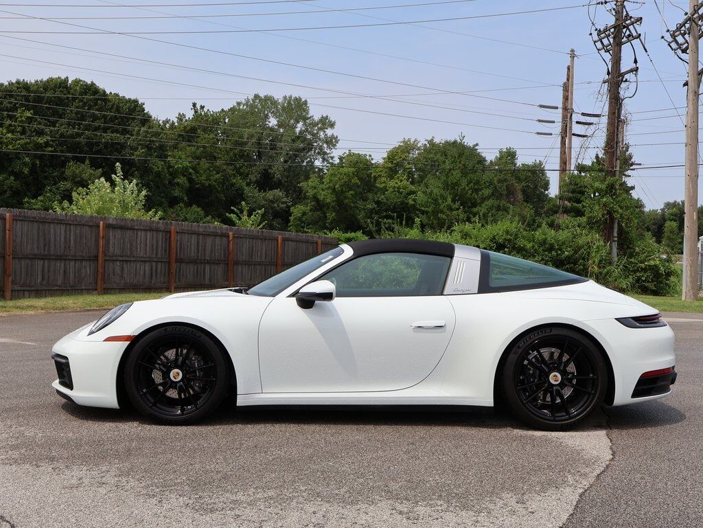 2022 Porsche 911 Targa 4