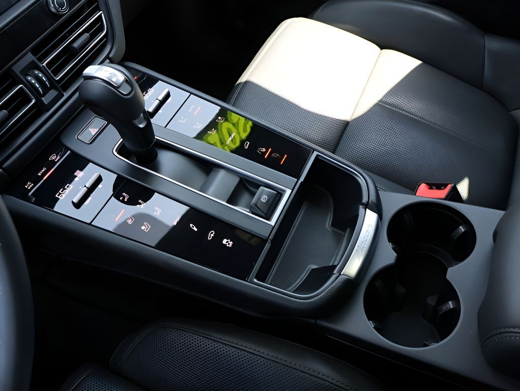 2022 Porsche Macan S San Clemente CA