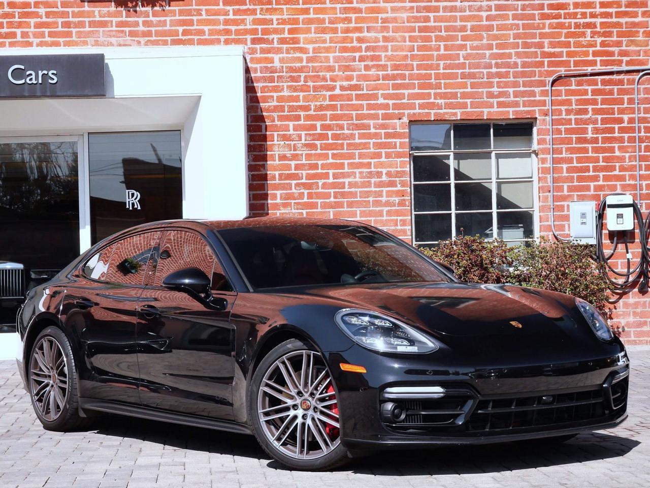 2022 Porsche Panamera GTS GTS