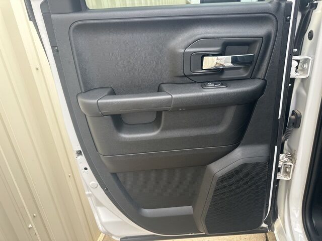 2022 Ram 1500 Classic Warlock Watertown SD 2022 Ram 1500 Classic Warlock Watertown SD