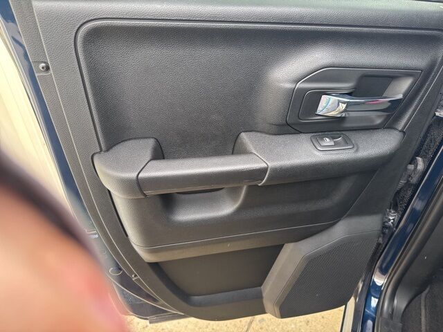 2022 Ram 1500 Classic Warlock Watertown SD 2022 Ram 1500 Classic Warlock Watertown SD