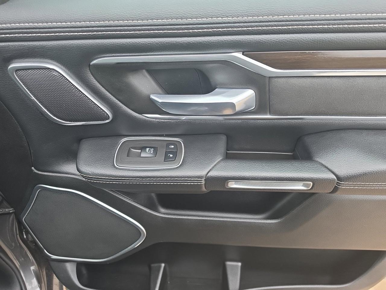 2022 Ram 1500 Laramie Watertown SD 2022 Ram 1500 Laramie Watertown SD