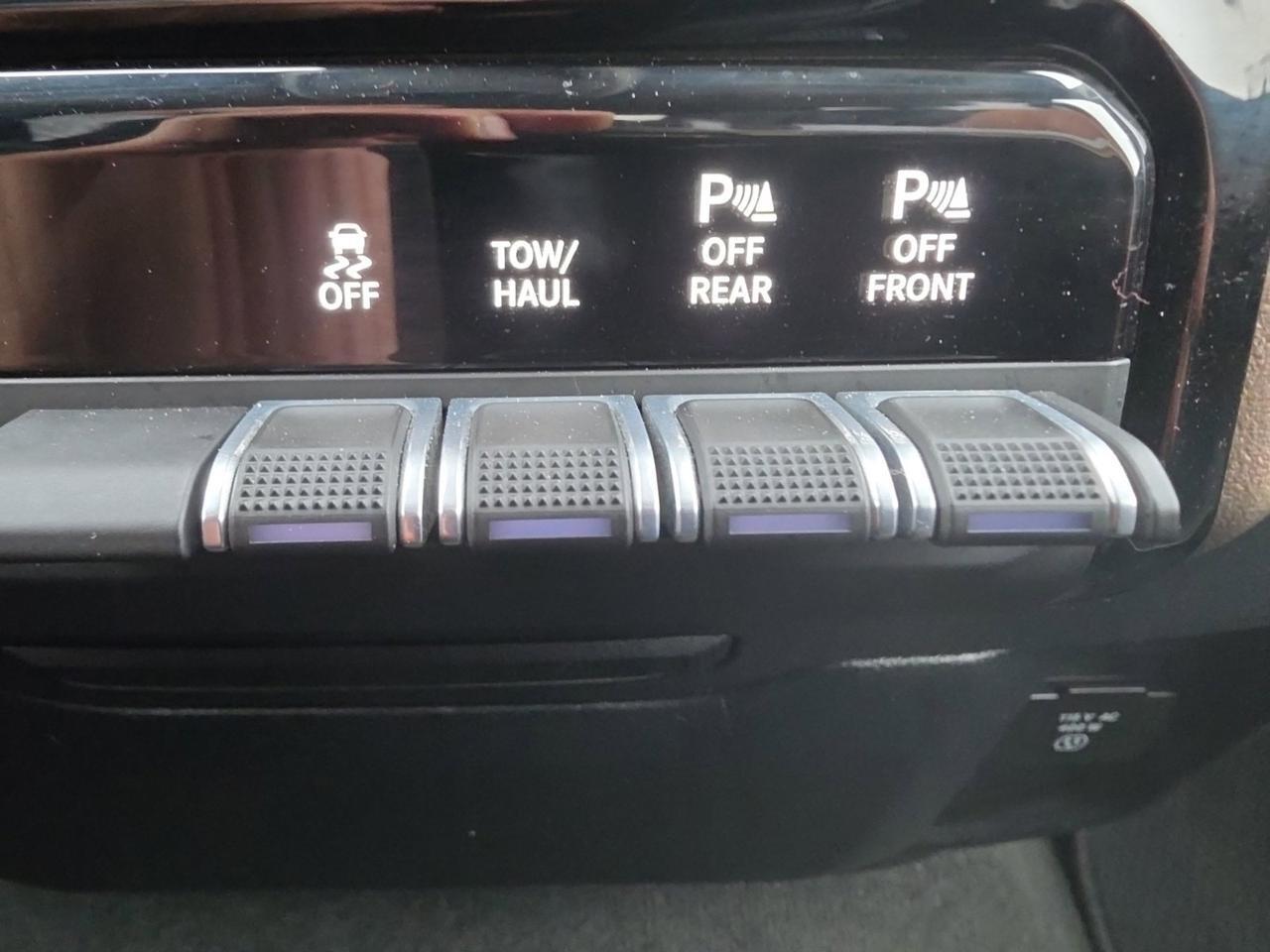 2022 Ram 1500 Laramie Watertown SD 2022 Ram 1500 Laramie Watertown SD