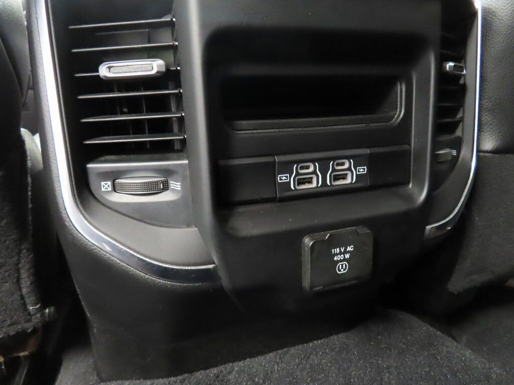 2022 Ram 2500 4x4 Crew Cab Laramie Fond du Lac WI 2022 Ram 2500 4x4 Crew Cab Laramie Fond du Lac WI