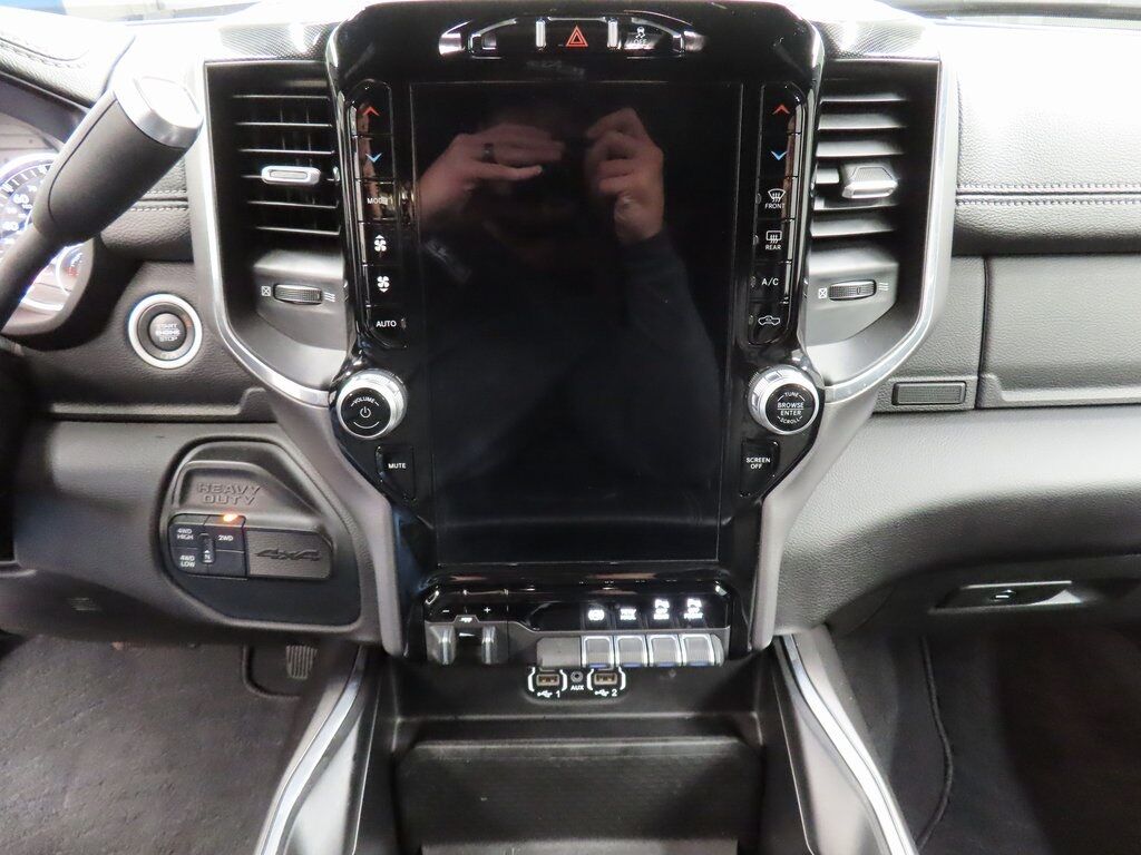 2022 Ram 2500 4x4 Crew Cab Laramie Fond du Lac WI 2022 Ram 2500 4x4 Crew Cab Laramie Fond du Lac WI