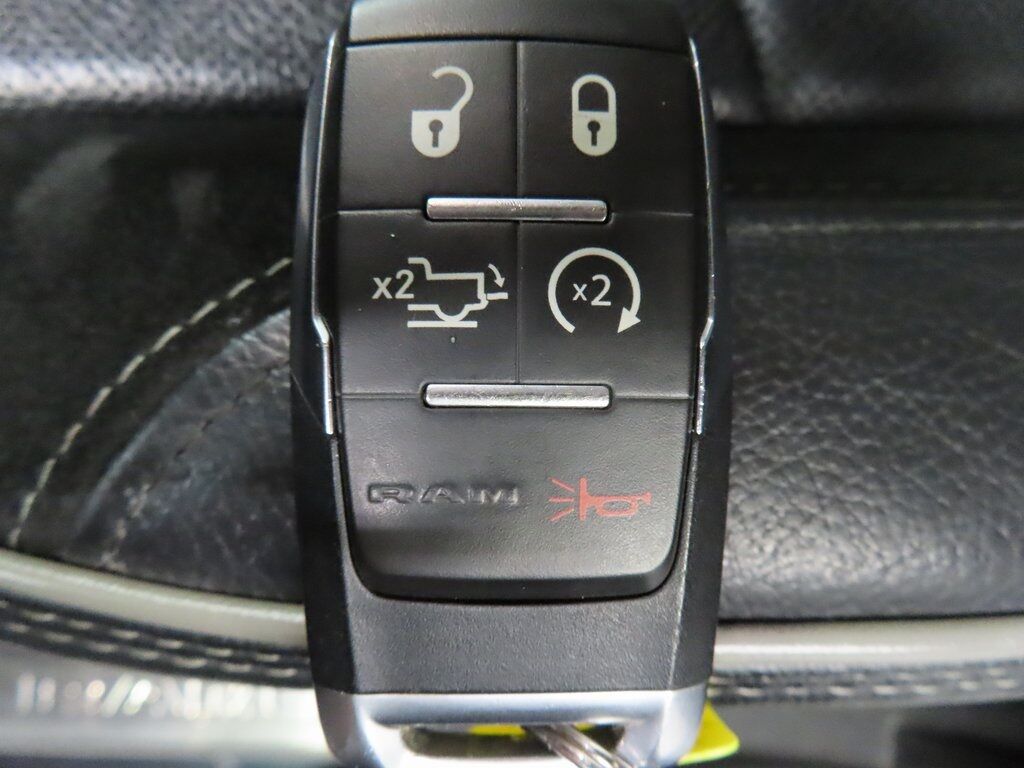 2022 Ram 2500 4x4 Crew Cab Laramie Fond du Lac WI 2022 Ram 2500 4x4 Crew Cab Laramie Fond du Lac WI