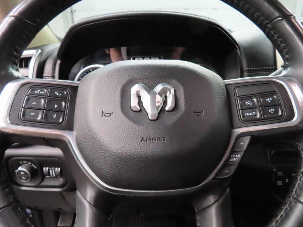 2022 Ram 2500 4x4 Crew Cab Laramie Fond du Lac WI 2022 Ram 2500 4x4 Crew Cab Laramie Fond du Lac WI