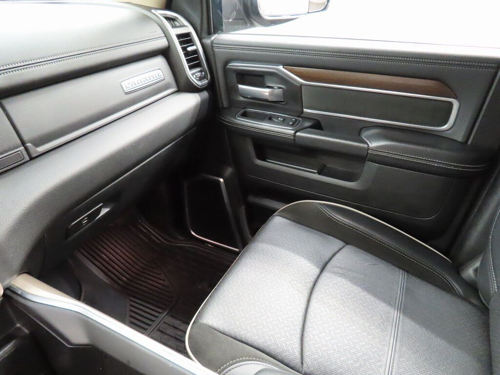 2022 Ram 2500 4x4 Crew Cab Laramie Fond du Lac WI 2022 Ram 2500 4x4 Crew Cab Laramie Fond du Lac WI